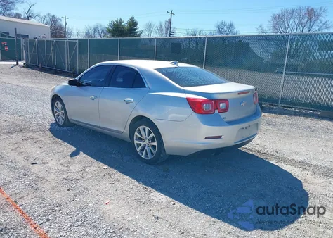 2015 Chevrolet Malibu Ltz z USA, uszkodzony, nr VIN 1G11F5SL3FU103642